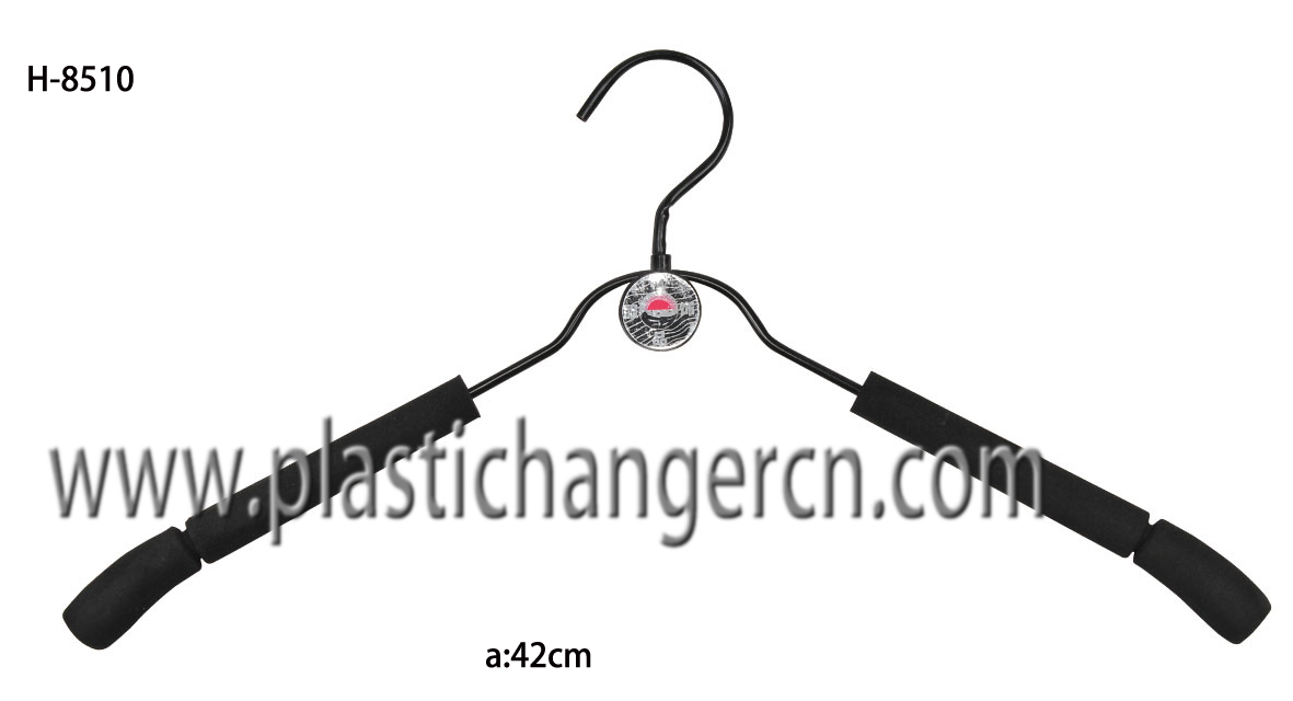 8510 anti-slip foam metal hanger